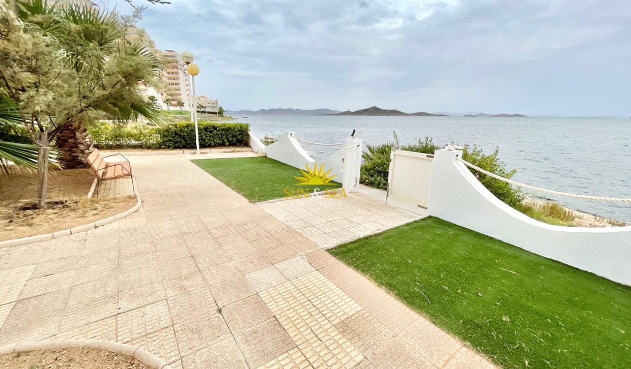 Appartement de 3 chambres de location de vacances à La Manga del Mar Menor - 800 € (Ref: 9977652)