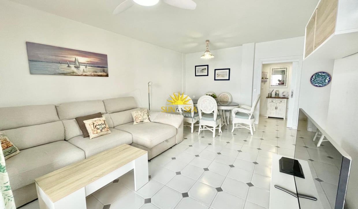 Appartement de 3 chambres de location de vacances à La Manga del Mar Menor - 800 € (Ref: 9977652)