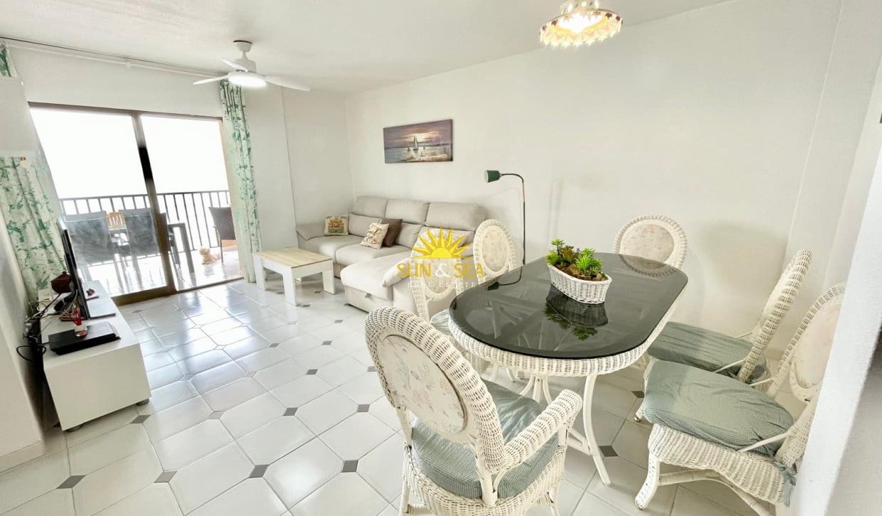 Appartement de 3 chambres de location de vacances à La Manga del Mar Menor - 800 € (Ref: 9977652)