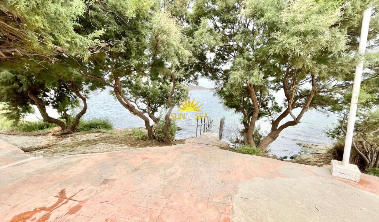 Appartement de 3 chambres de location de vacances à La Manga del Mar Menor - 800 € (Ref: 9977652)