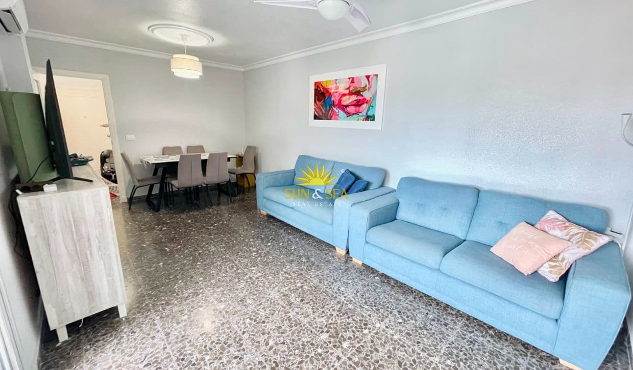 Apartamento de 3 habitaciones en Santiago de la Ribera en alquiler con garaje - 950 € (Ref: 9977653)