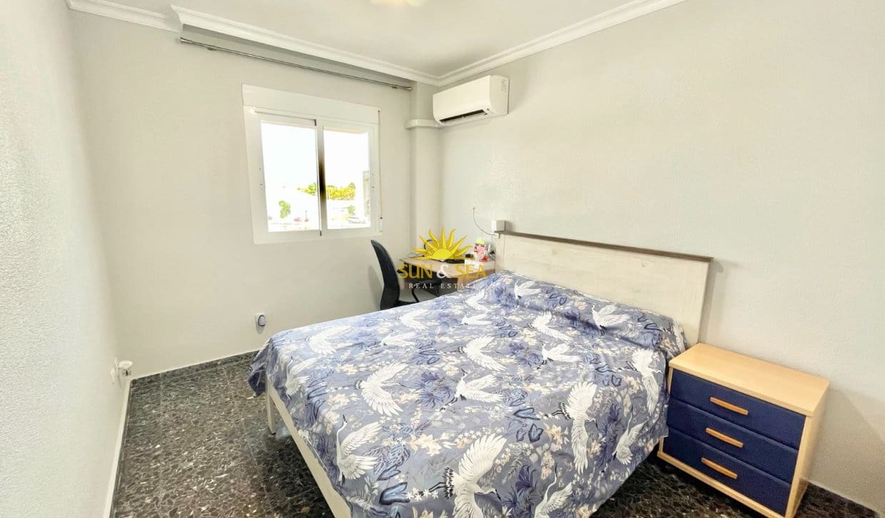 Apartamento de 3 habitaciones en Santiago de la Ribera en alquiler con garaje - 950 € (Ref: 9977653)