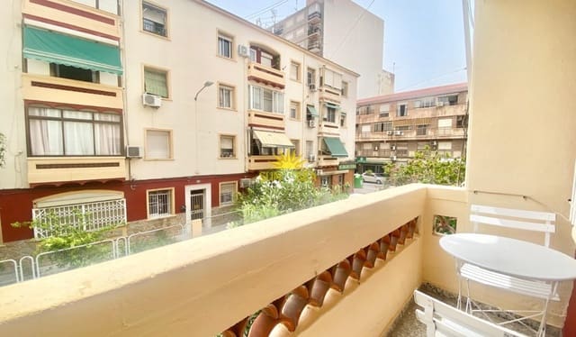 3 slaapkamer Appartement te huur in Pla de Bon Repos, Alicante stad met garage - € 900 (Ref: 9977759)