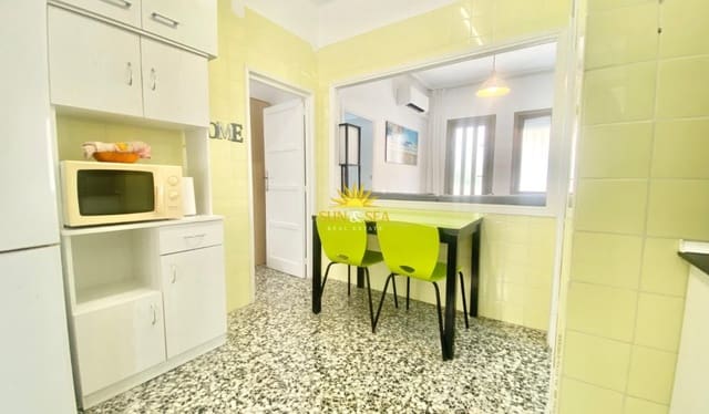 3 slaapkamer Appartement te huur in Pla de Bon Repos, Alicante stad met garage - € 900 (Ref: 9977759)