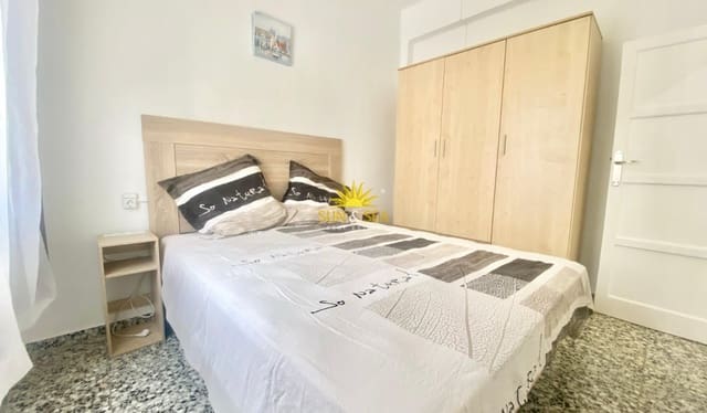 3 slaapkamer Appartement te huur in Pla de Bon Repos, Alicante stad met garage - € 900 (Ref: 9977759)