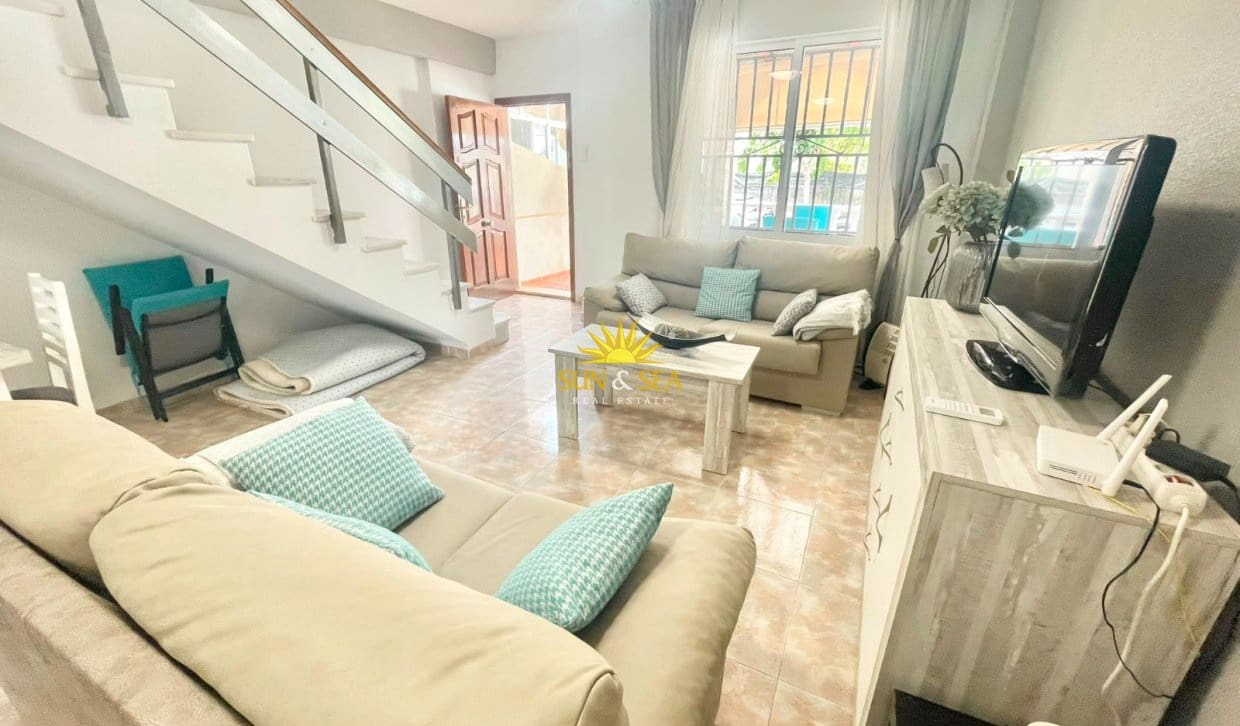 3 camera da letto Casa da affitare come casa vacanza in Torre de la Horadada con garage - 850 € (Rif: 9977979)