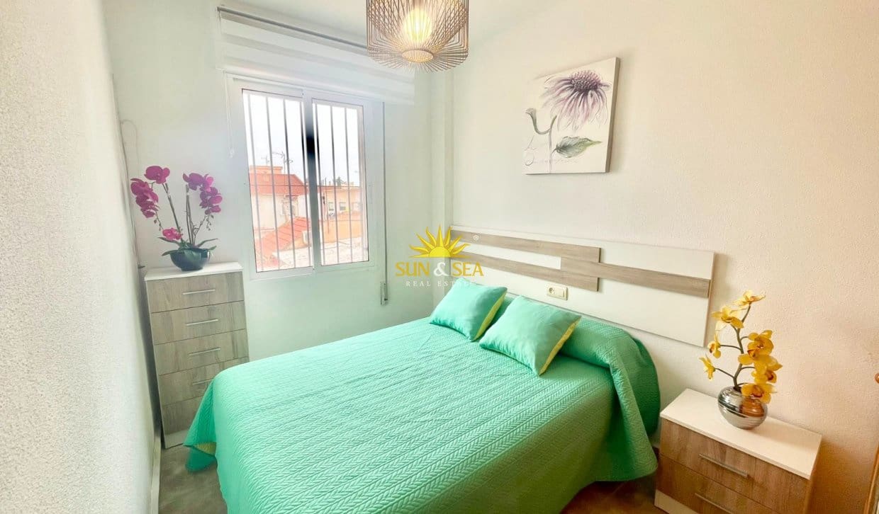 3 camera da letto Casa da affitare come casa vacanza in Torre de la Horadada con garage - 850 € (Rif: 9977979)