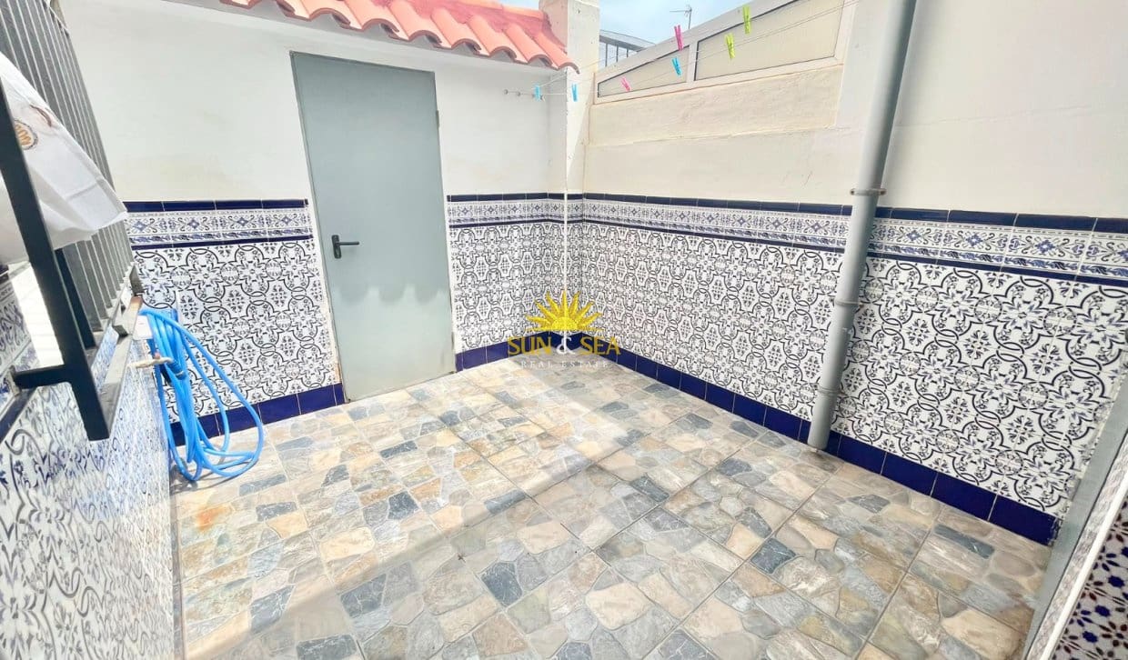 3 camera da letto Casa da affitare come casa vacanza in Torre de la Horadada con garage - 850 € (Rif: 9977979)