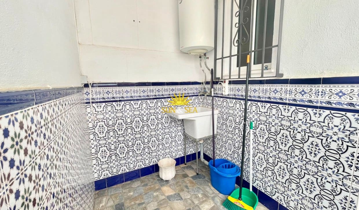3 camera da letto Casa da affitare come casa vacanza in Torre de la Horadada con garage - 850 € (Rif: 9977979)