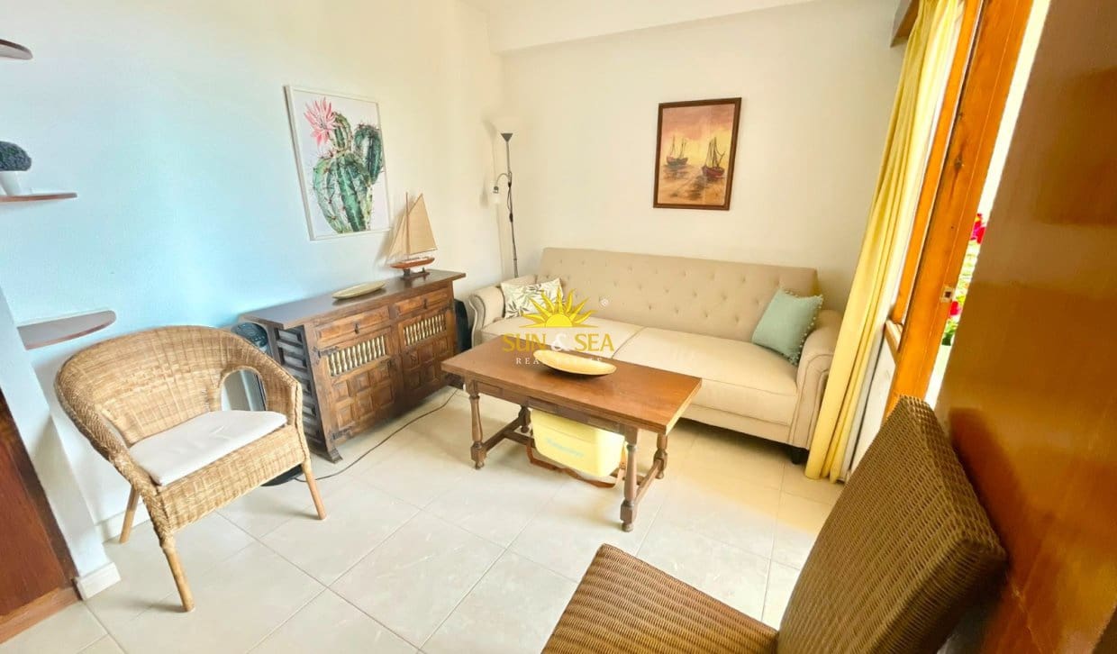 1 soverom Studio til salgs i Dehesa de Campoamor - € 650 (Ref: 9977980)