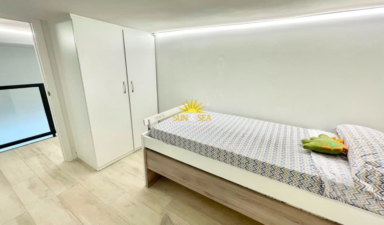 3 makuuhuone Huoneisto lomavuokrausta paikassa Los Narejos mukana uima-altaan - 800 € (Ref: 9978031)