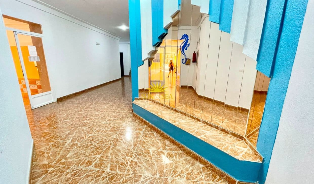 3 makuuhuone Huoneisto lomavuokrausta paikassa Los Narejos mukana uima-altaan - 800 € (Ref: 9978031)