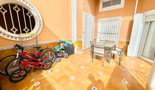 3 makuuhuone Huoneisto lomavuokrausta paikassa Los Narejos, Los Alcázares mukana uima-altaan - 800 € (Ref: 9978031)
