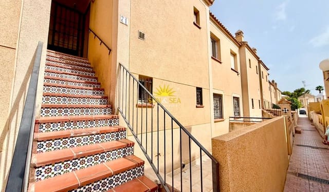3 sovrum Hus att hyra i El Chaparral - La Siesta - La Torreta, Torrevieja med pool - 1 000 € (Ref: 9981236)