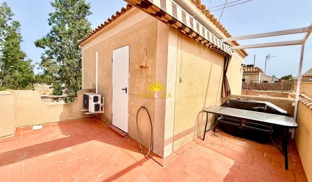 3 sovrum Hus att hyra i El Chaparral - La Siesta - La Torreta, Torrevieja med pool - 1 000 € (Ref: 9981236)