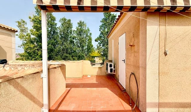 3 sovrum Hus att hyra i El Chaparral - La Siesta - La Torreta, Torrevieja med pool - 1 000 € (Ref: 9981236)