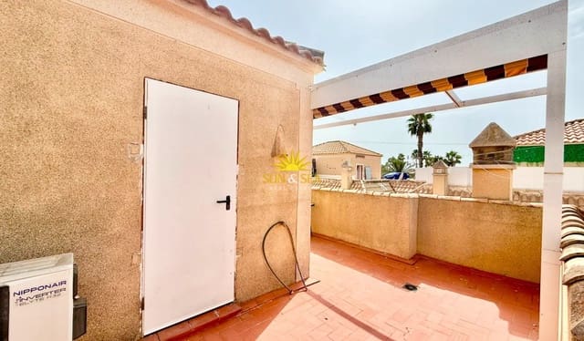 3 sovrum Hus att hyra i El Chaparral - La Siesta - La Torreta, Torrevieja med pool - 1 000 € (Ref: 9981236)
