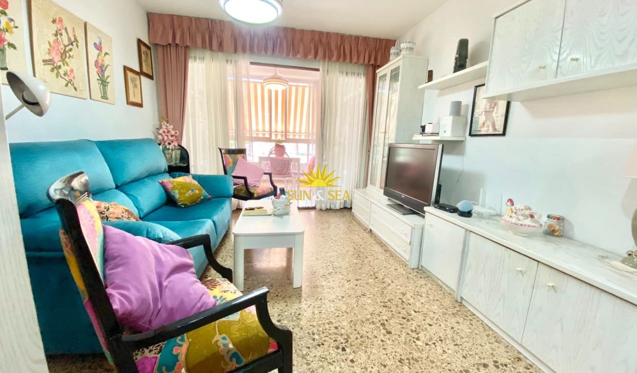 2 Zimmer Ferienapartment in Playa de San Juan mit Pool - 900 € (Ref: 9981642)