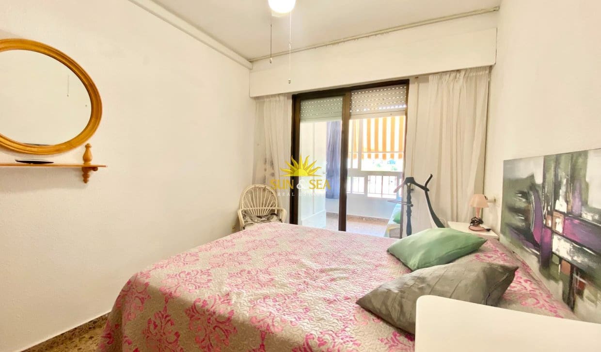 2 Zimmer Ferienapartment in Playa de San Juan mit Pool - 900 € (Ref: 9981642)