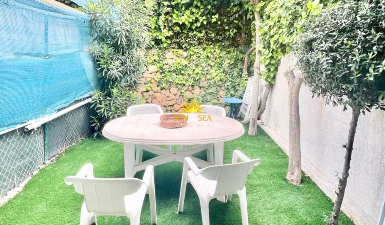 2 camera da letto Villa da affittare in Benidorm con piscina garage - 1.000 € (Rif: 9983252)