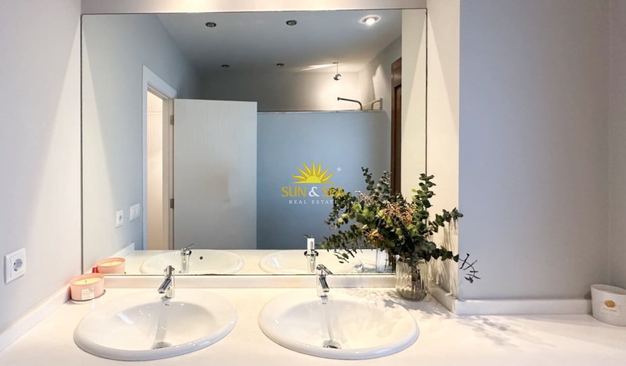 7 soveværelse Villa til salg i Orihuela Costa med swimmingpool garage - € 1.290.000 (Ref: 9983920)