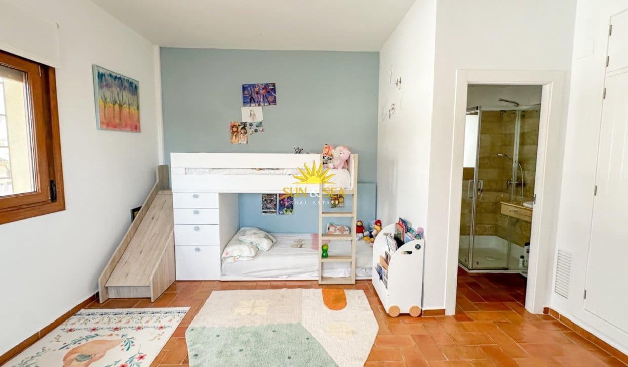 7 soveværelse Villa til salg i Orihuela Costa med swimmingpool garage - € 1.290.000 (Ref: 9983920)