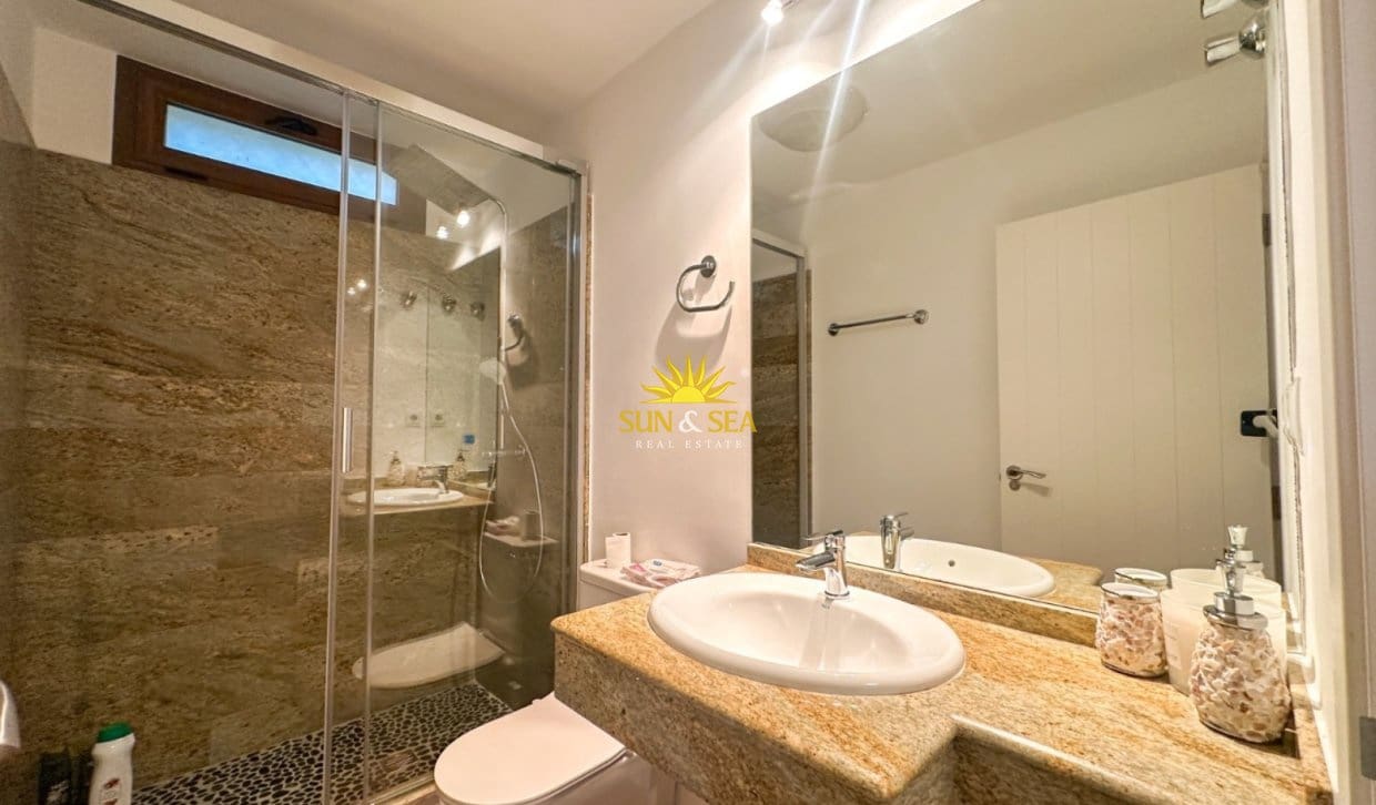 7 soveværelse Villa til salg i Orihuela Costa med swimmingpool garage - € 1.290.000 (Ref: 9983920)
