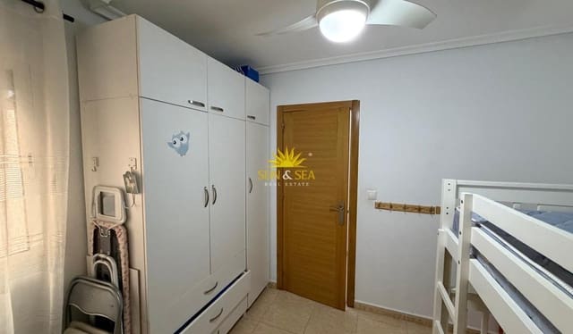 2 sovrum Lägenhet att hyra i Centro - Muelle Pesquero, Torrevieja med garage - 800 € (Ref: 9984066)