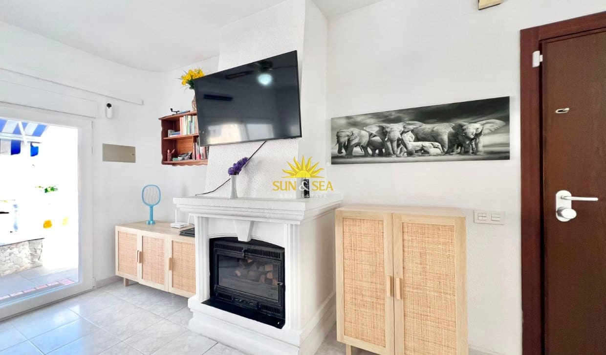 2 sovrum Hus för semesterbostäder i Torrevieja med pool - 950 € (Ref: 9985324)
