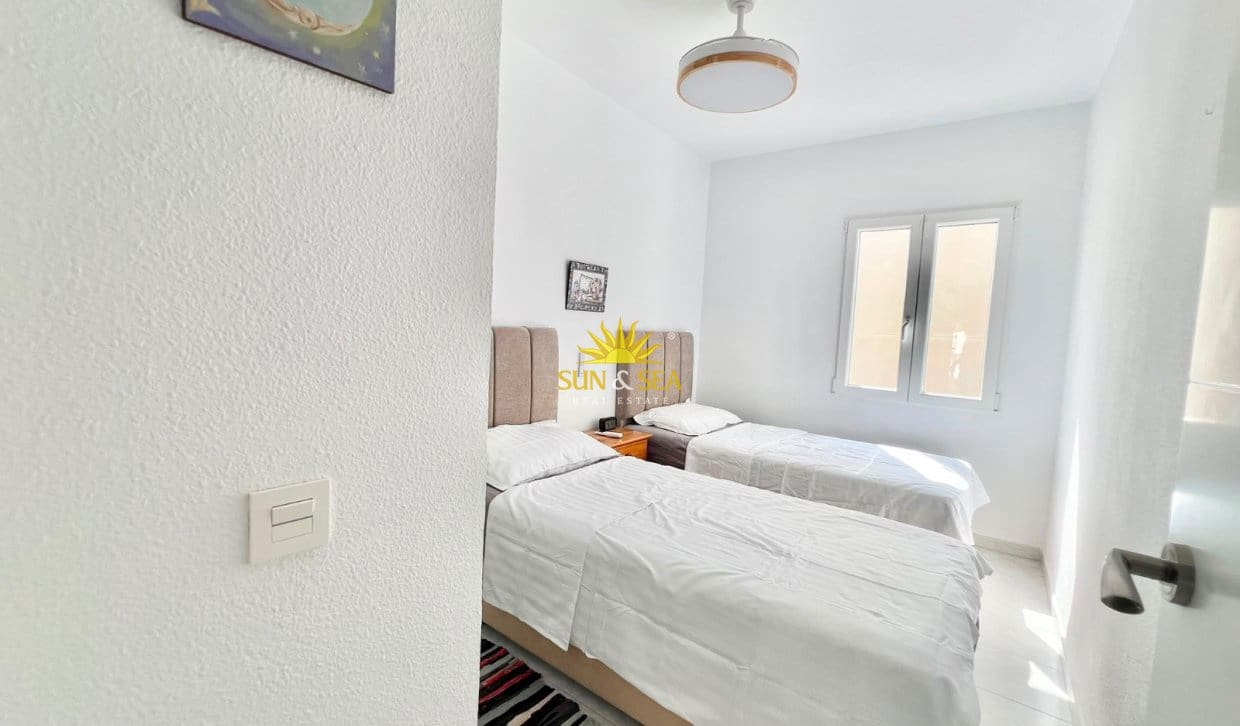 2 sovrum Hus för semesterbostäder i Torrevieja med pool - 950 € (Ref: 9985324)
