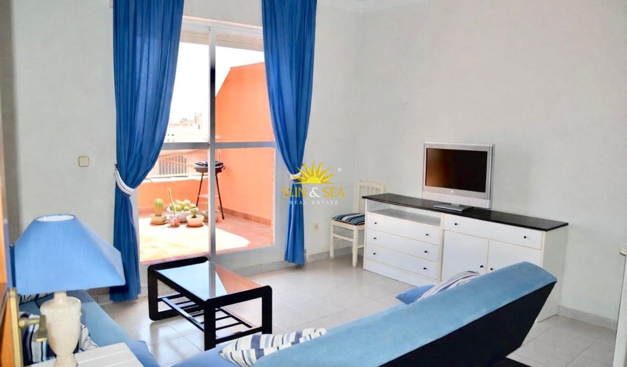 2 sovrum Takvåning till salu i Torrevieja - 190 000 € (Ref: 9985325)