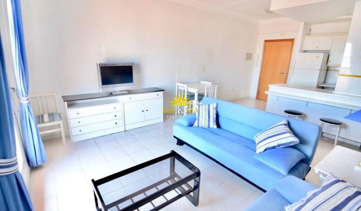 2 sovrum Takvåning till salu i Torrevieja - 190 000 € (Ref: 9985325)