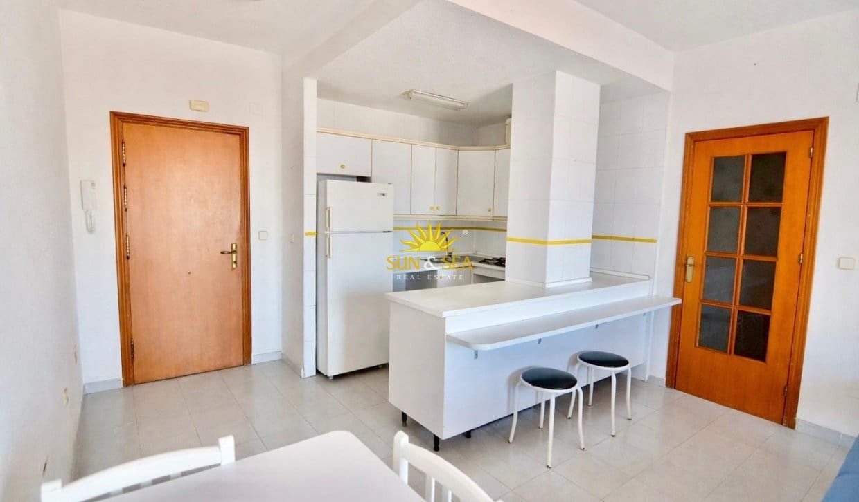 2 sovrum Takvåning till salu i Torrevieja - 190 000 € (Ref: 9985325)