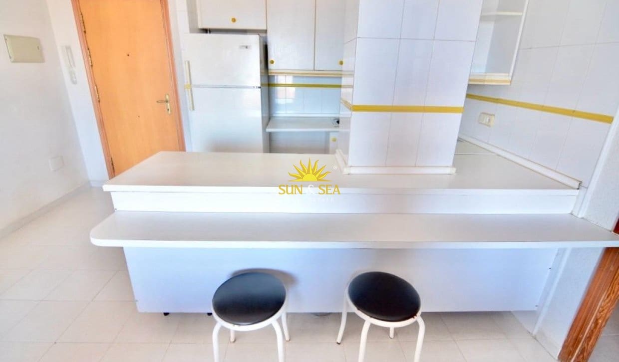 2 sovrum Takvåning till salu i Torrevieja - 190 000 € (Ref: 9985325)