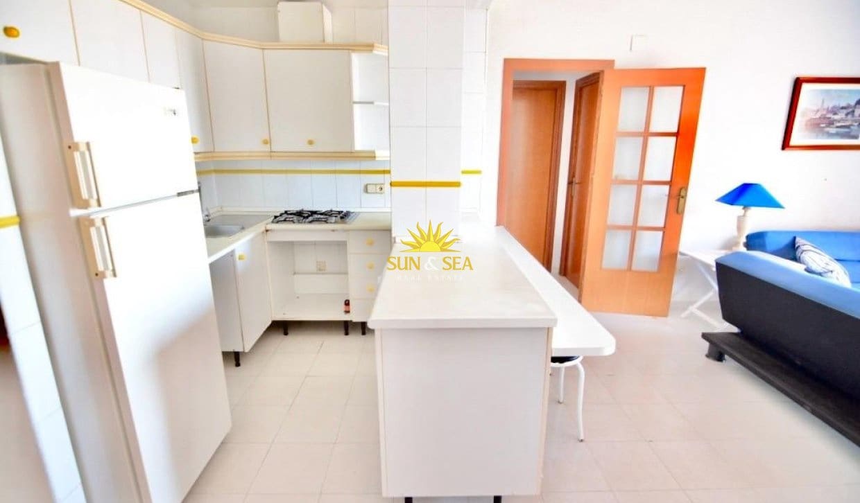 2 sovrum Takvåning till salu i Torrevieja - 190 000 € (Ref: 9985325)