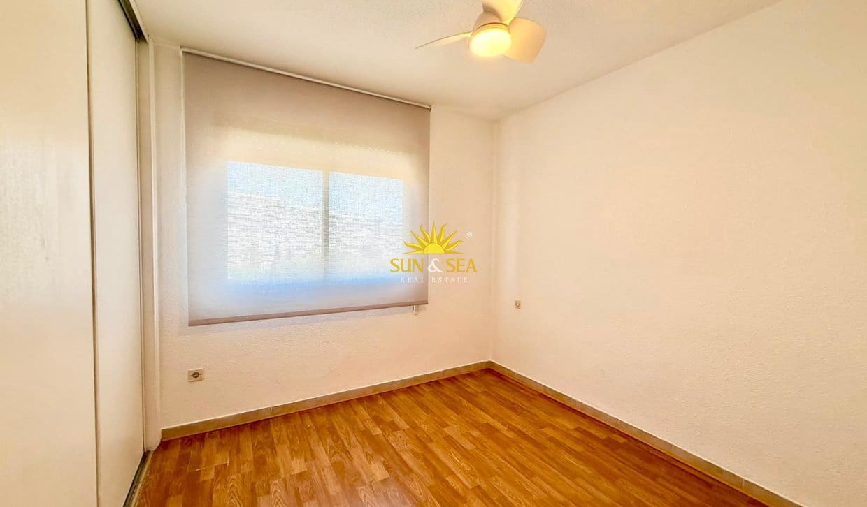 2 camera da letto Appartamento da affittare in Alicante citta con piscina - 1.300 € (Rif: 9985681)