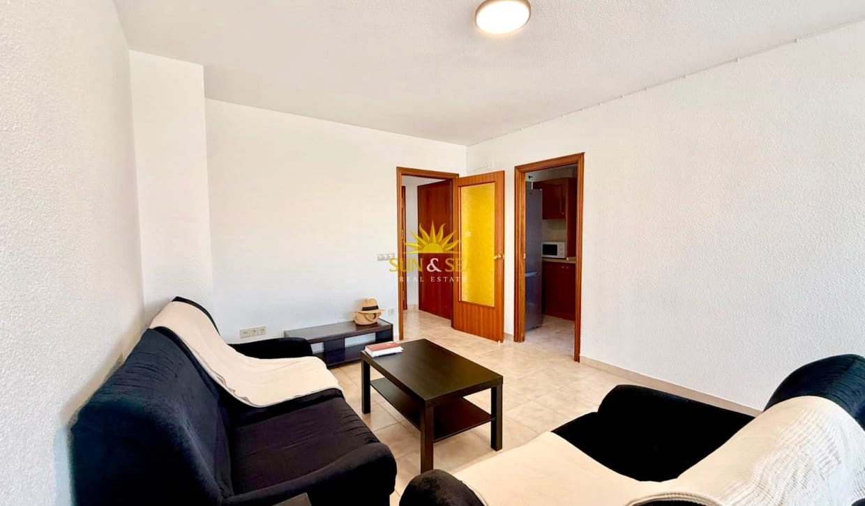 2 camera da letto Appartamento da affittare in Alicante citta con piscina - 1.300 € (Rif: 9985681)