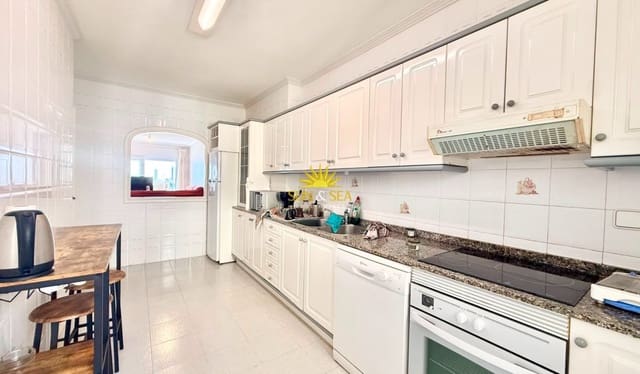 2 bedroom Apartment for holiday rental in La Manga del Mar Menor with garage - € 650 (Ref: 9987340)