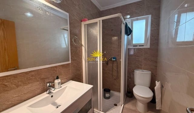 3 soverom Leilighet til leie i Las Piscinas Naturales, Torrevieja - € 900 (Ref: 9991821)
