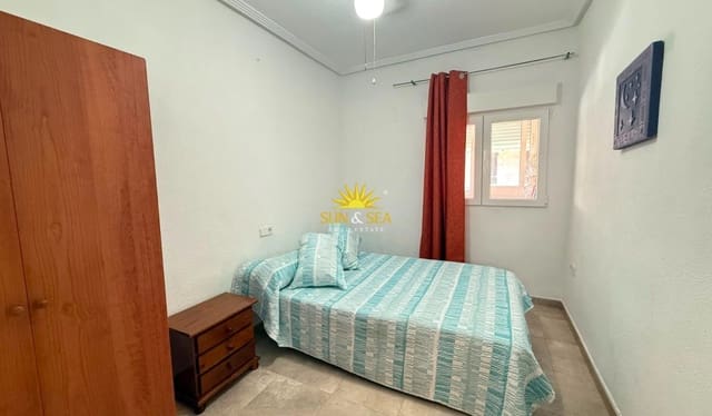 3 soverom Leilighet til leie i Las Piscinas Naturales, Torrevieja - € 900 (Ref: 9991821)
