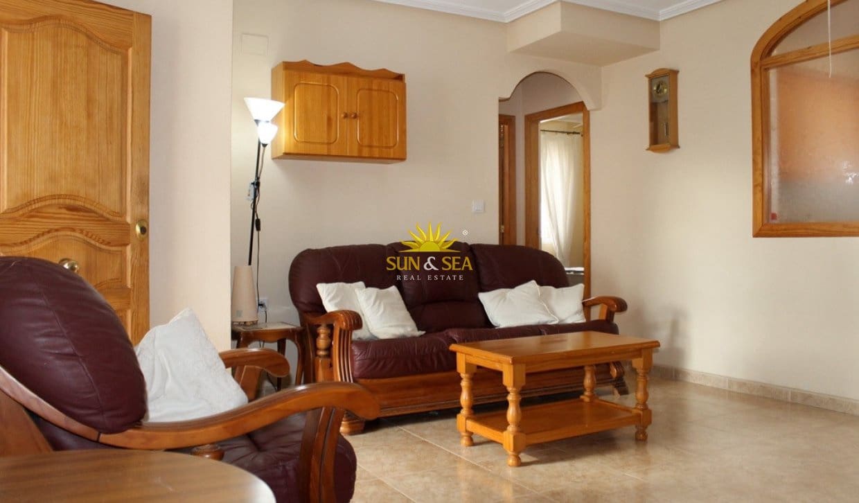 3 sovrum Hus att hyra i Los Balcones med pool - 1 200 € (Ref: 9995954)