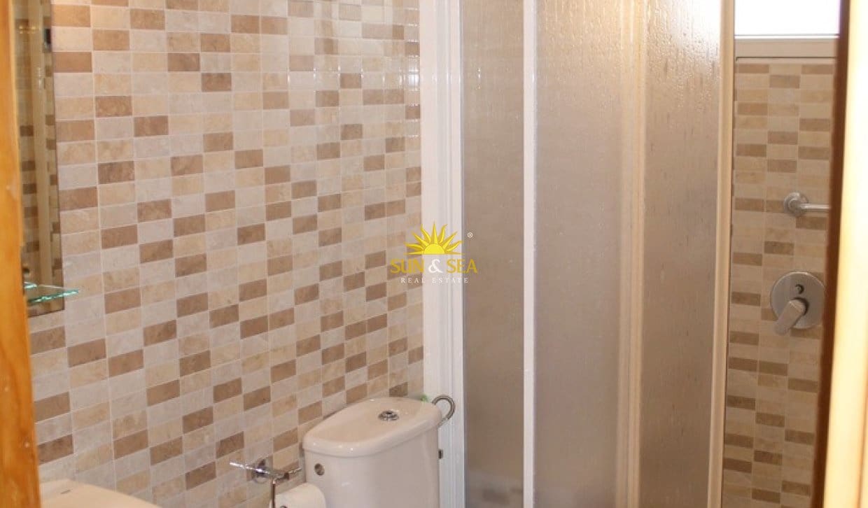 3 sovrum Hus att hyra i Los Balcones med pool - 1 200 € (Ref: 9995954)