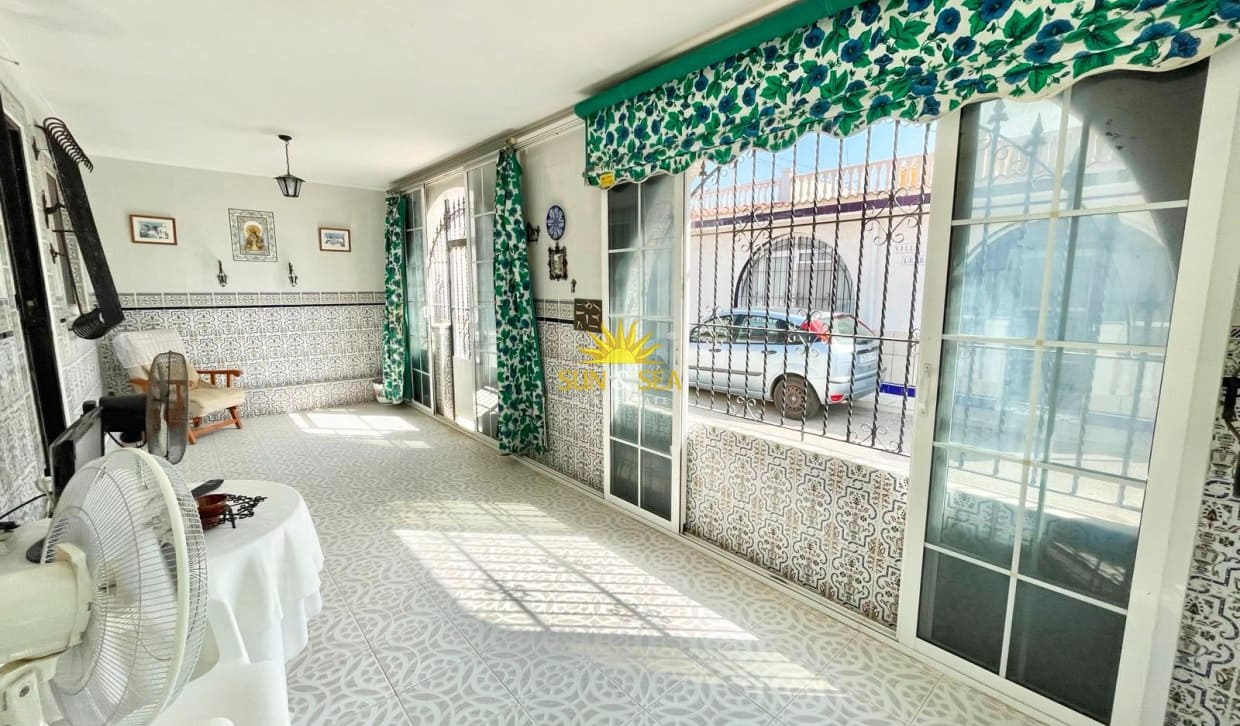 Maison de Ville de 2 chambres à louer à Los Narejos avec garage - 800 € (Ref: 9995955)