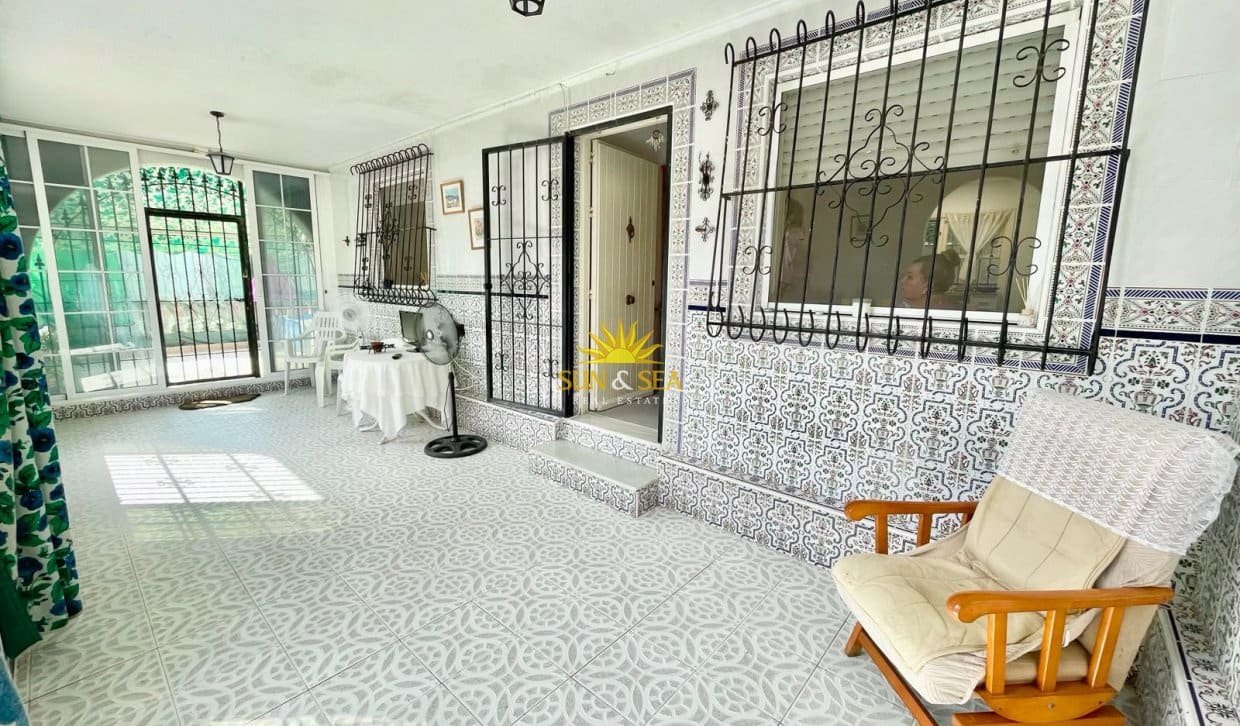 Maison de Ville de 2 chambres à louer à Los Narejos avec garage - 800 € (Ref: 9995955)