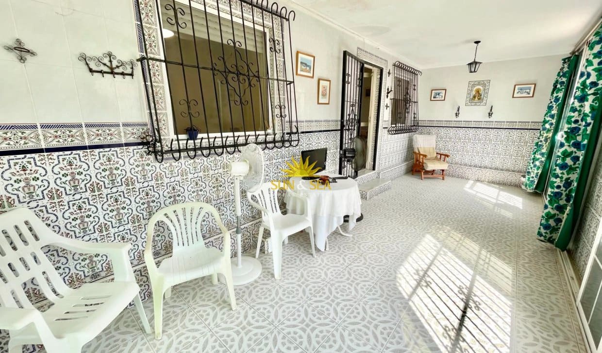 Maison de Ville de 2 chambres à louer à Los Narejos avec garage - 800 € (Ref: 9995955)