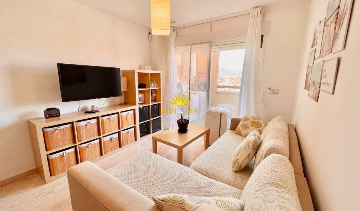2 sypialnia Apartament do wynajęcia w La Tercia z basenem garażem - 700 € (Ref: 9995957)