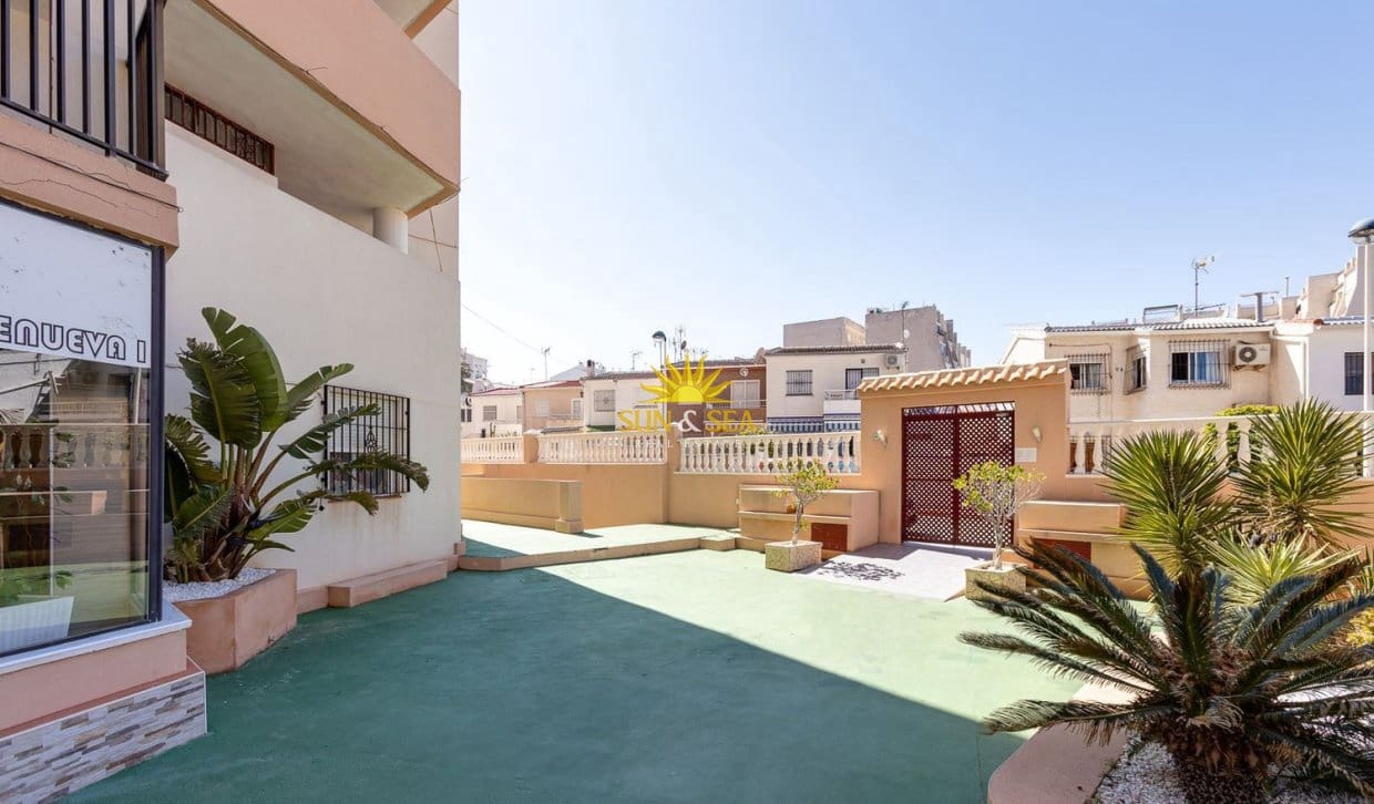 2 camera da letto Appartamento da affittare in Torrevieja - 1.000 € (Rif: 9996303)