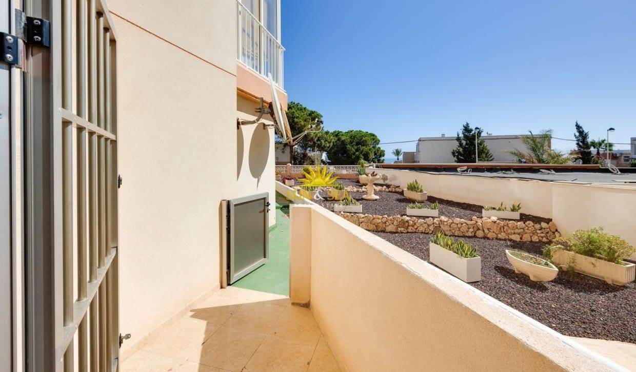 2 camera da letto Appartamento da affittare in Torrevieja - 1.000 € (Rif: 9996303)