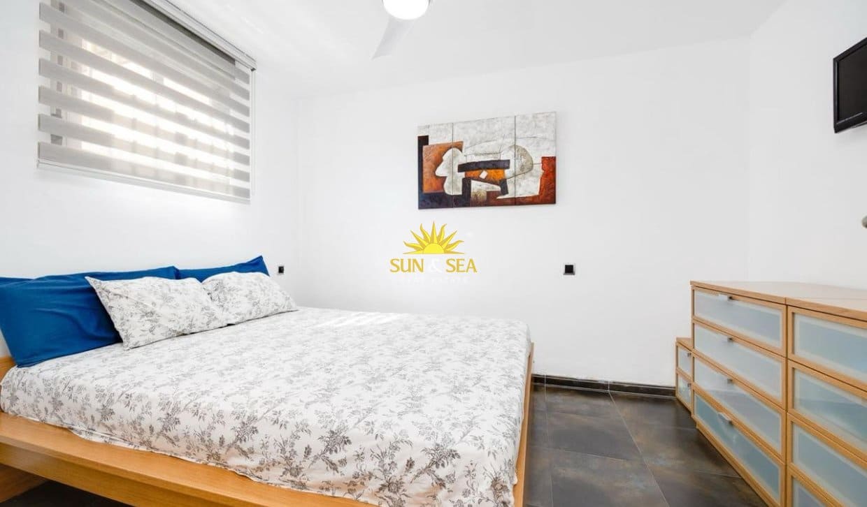 2 camera da letto Appartamento da affittare in Torrevieja - 1.000 € (Rif: 9996303)