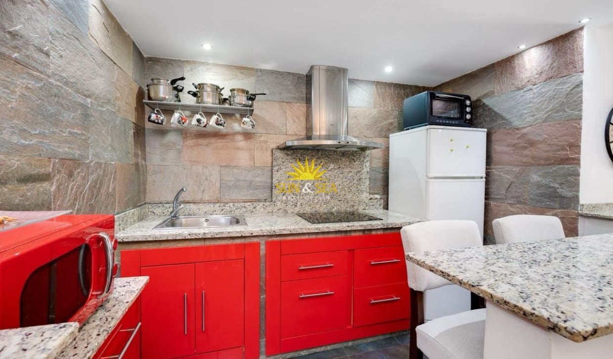 2 camera da letto Appartamento da affittare in Torrevieja - 1.000 € (Rif: 9996303)